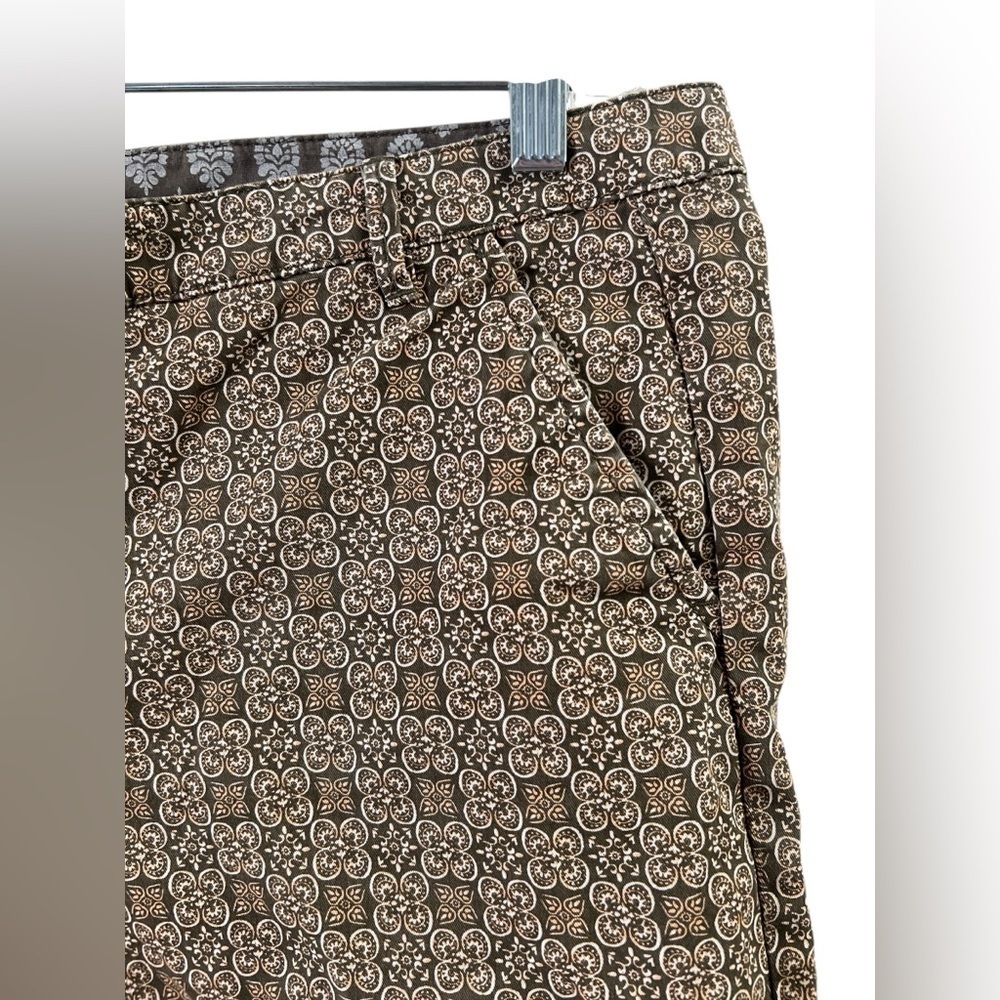Caslon brown low rise shorts - Picture 2 of 5